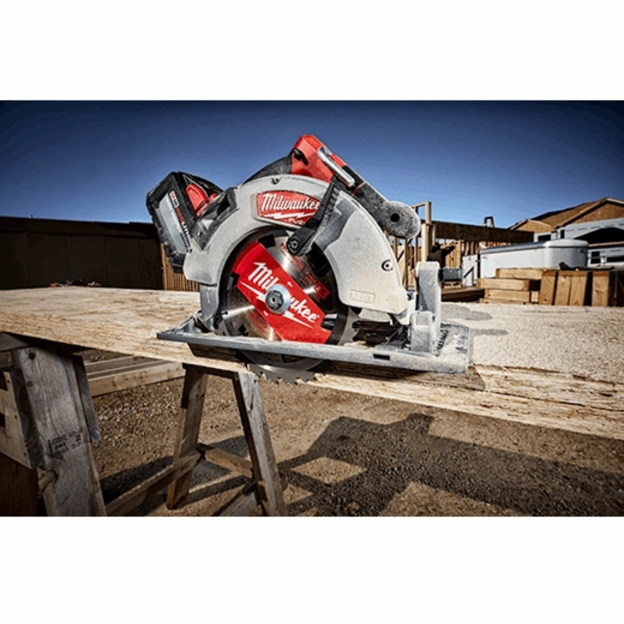 Used Milwaukee 2732-20 M18 FUEL 7-1/4" Circular Saw Tool Only